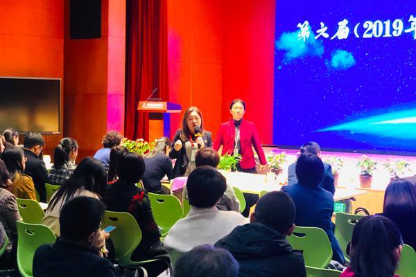 芳草地免費(fèi)資料論壇，共享知識(shí)的海洋，芳草地免費(fèi)資料論壇，知識(shí)的海洋共享平臺(tái)