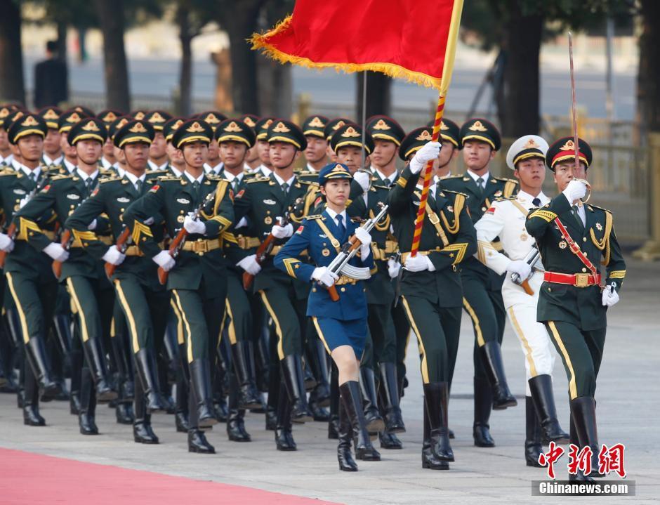 三軍儀仗隊高清大圖，展現(xiàn)榮耀與威嚴的壯麗畫卷，三軍儀仗隊壯麗畫卷，榮耀與威嚴的高清展示