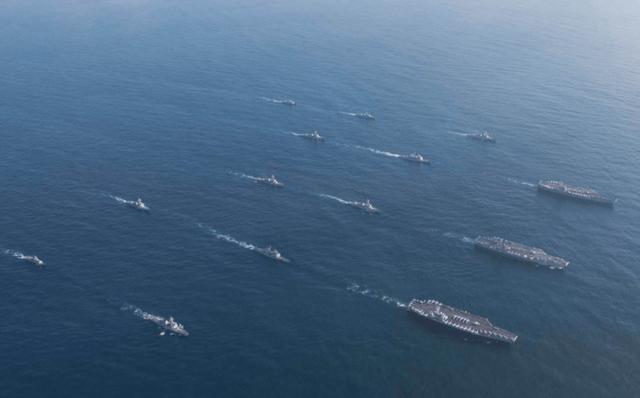 美軍艦穿越海峽，國(guó)際水域的航行自由與挑戰(zhàn)，美軍艦穿越海峽，航行自由與國(guó)際水域的挑戰(zhàn)