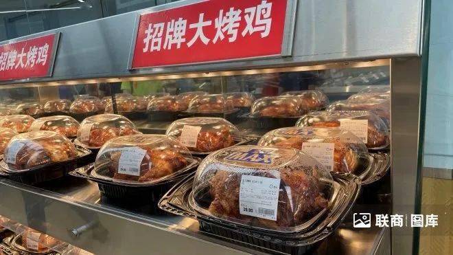 王中王493333中特馬特色，深度解析與探索，王中王彩票特色深度解析與探索，揭秘彩票背后的秘密